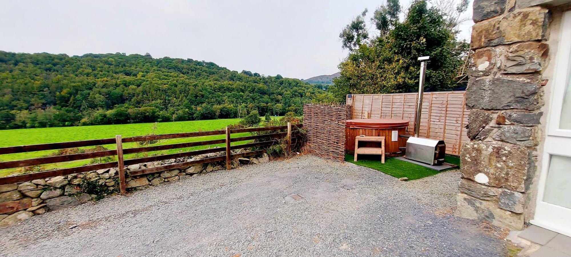 Cader Mountain View Cottage With Hot Tub In Snowdonia Dolgellau Eksteriør bilde